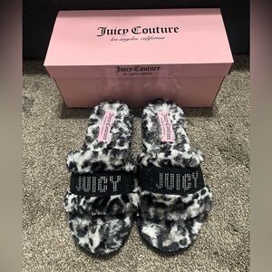 Juicy Couture Slippers
